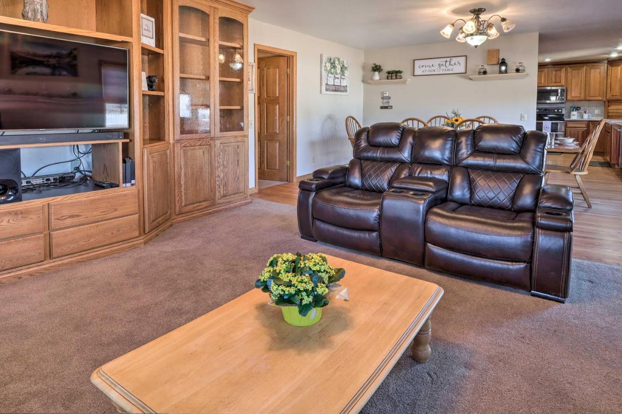 Welcoming Canon City Abode - Walk To River! Екстериор снимка