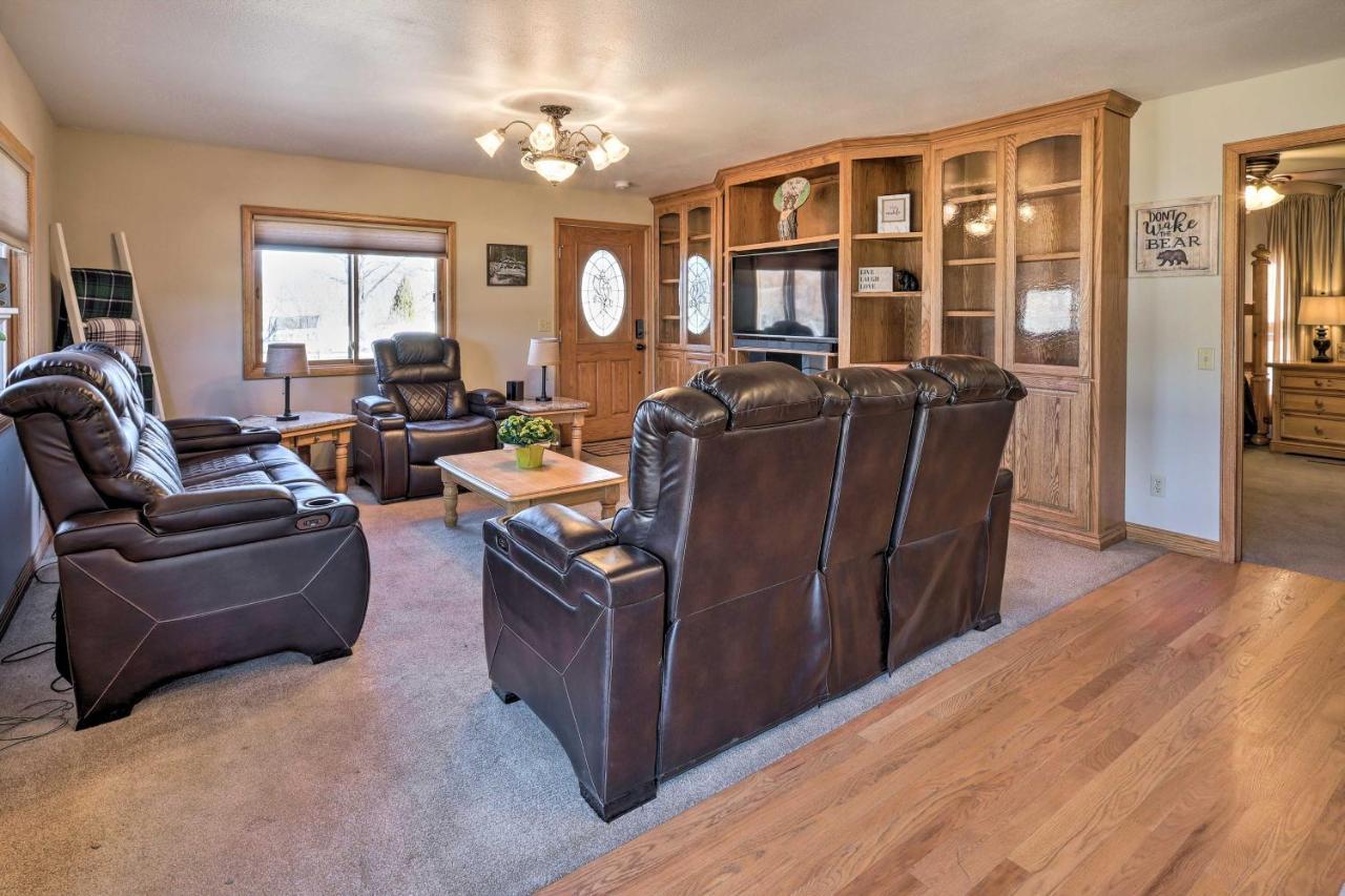 Welcoming Canon City Abode - Walk To River! Екстериор снимка